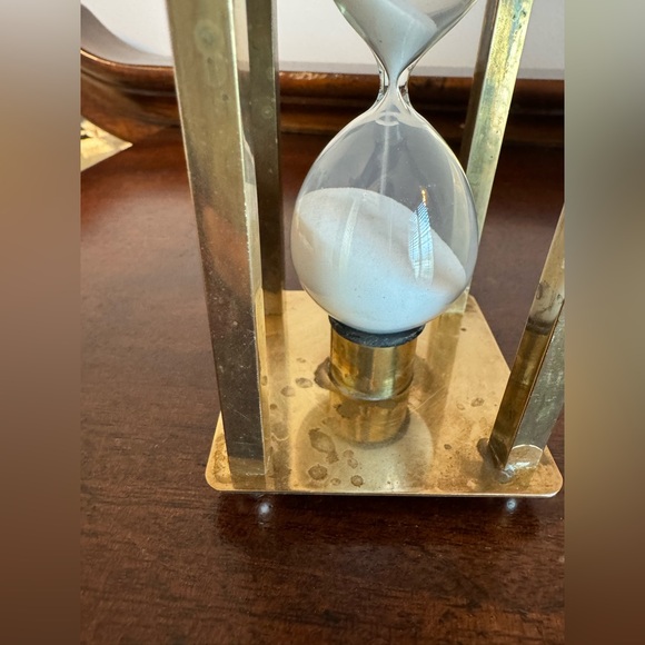 Vintage 6” Brass Framed Hourglass - 11:30 Minutes Sand Timer by Andrea Sadek - Picture 8 of 8